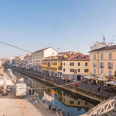 Romantic Flat On Navigli River By Easylife 아파트 *