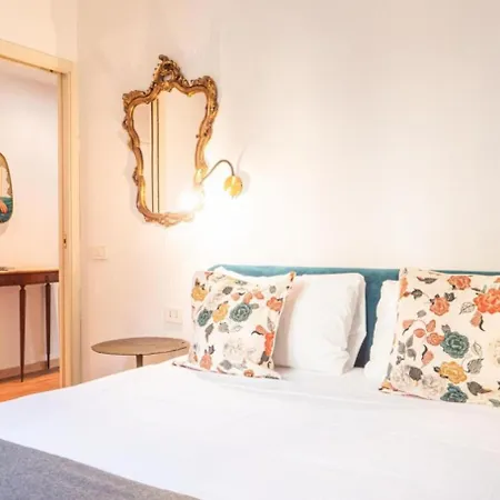 Lejlighed Romantic Flat On Navigli River By Easylife *
